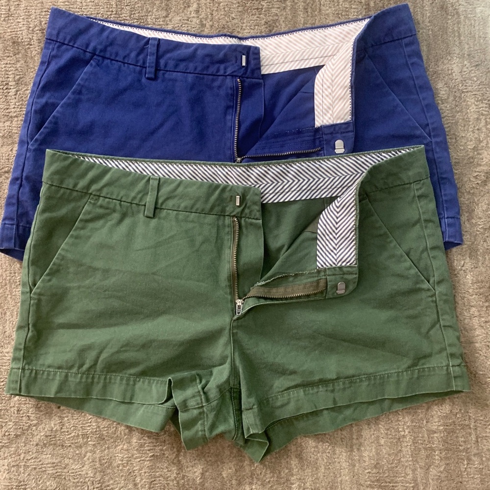 Two pairs Lots UNIQLO Women's Pleated Shorts Cuffed Sz12 Forest
Green And Blue